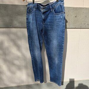 Chico’s so slimming girlfriend ankle jeans size 3R/16R NWT / Slimming Girlfriend